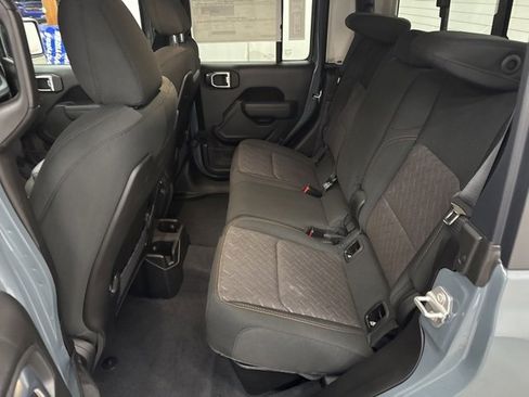 New 2025 Jeep Gladiator Mojave w/ Convenience Group image 5