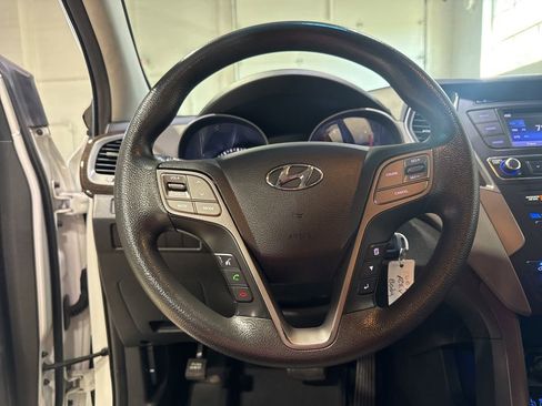 Used 2018 Hyundai Santa Fe Sport FWD image 10