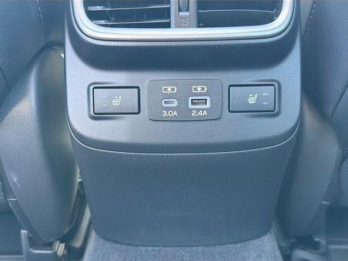 Used 2025 Subaru Legacy Limited AWD/4WD image 27