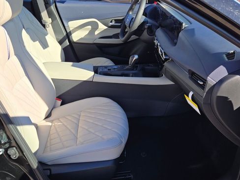 New 2026 Nissan Sentra SL w/ Floor Mat Package FWD image 4