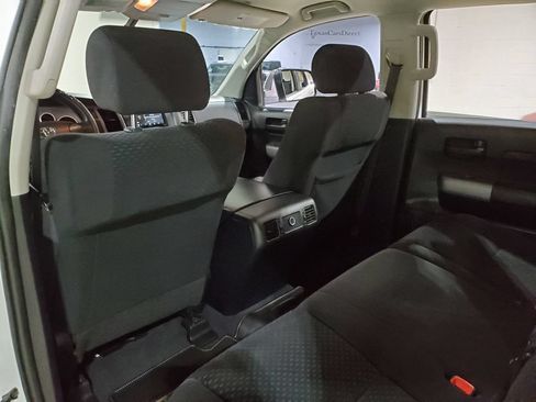Used 2013 Toyota Tundra 2WD CrewMax w/ Tow Pkg image 23
