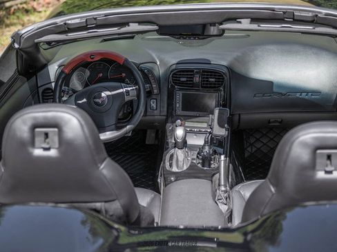 Used 2008 Chevrolet Corvette Convertible w/ Preferred Equipment Group RWD image 42