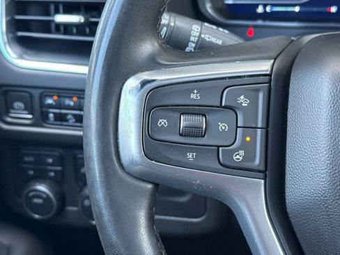 Used 2023 Chevrolet Suburban Premier AWD/4WD image 35