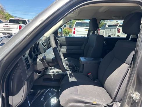 Used 2011 Dodge Nitro Heat w/ Popular Equipment Group AWD/4WD image 15