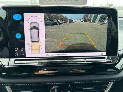 Certified 2024 Volkswagen Atlas Cross Sport SE w/ Panoramic Sunroof Package AWD/4WD image 27