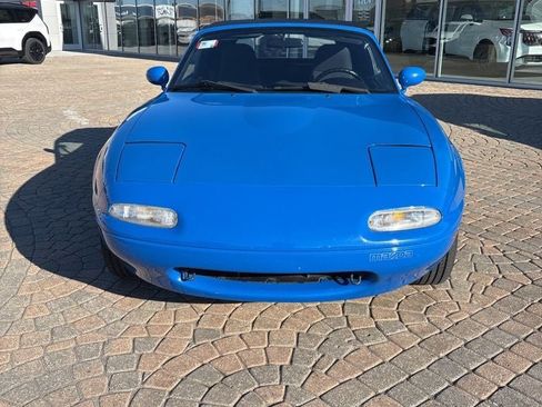 Used 1991 MAZDA MX-5 Miata image 2