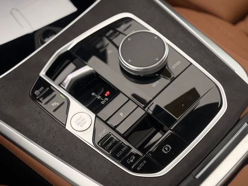 New 2026 BMW X5 xDrive40i AWD/4WD image 18