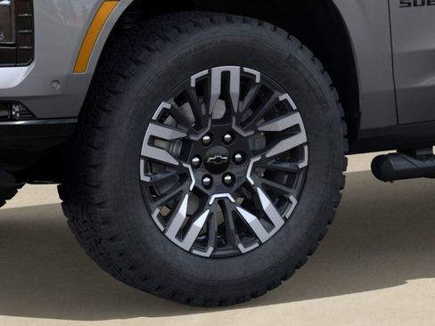 New 2026 Chevrolet Suburban Z71 AWD/4WD image 9