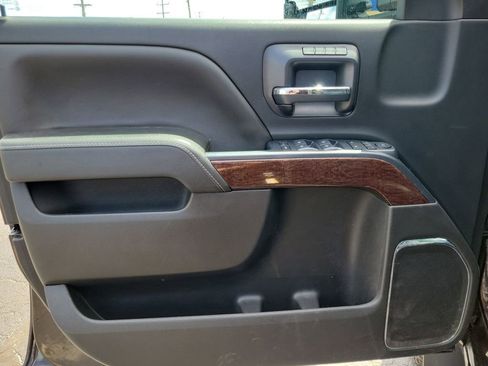 Used 2018 GMC Sierra 2500 SLT AWD/4WD image 27
