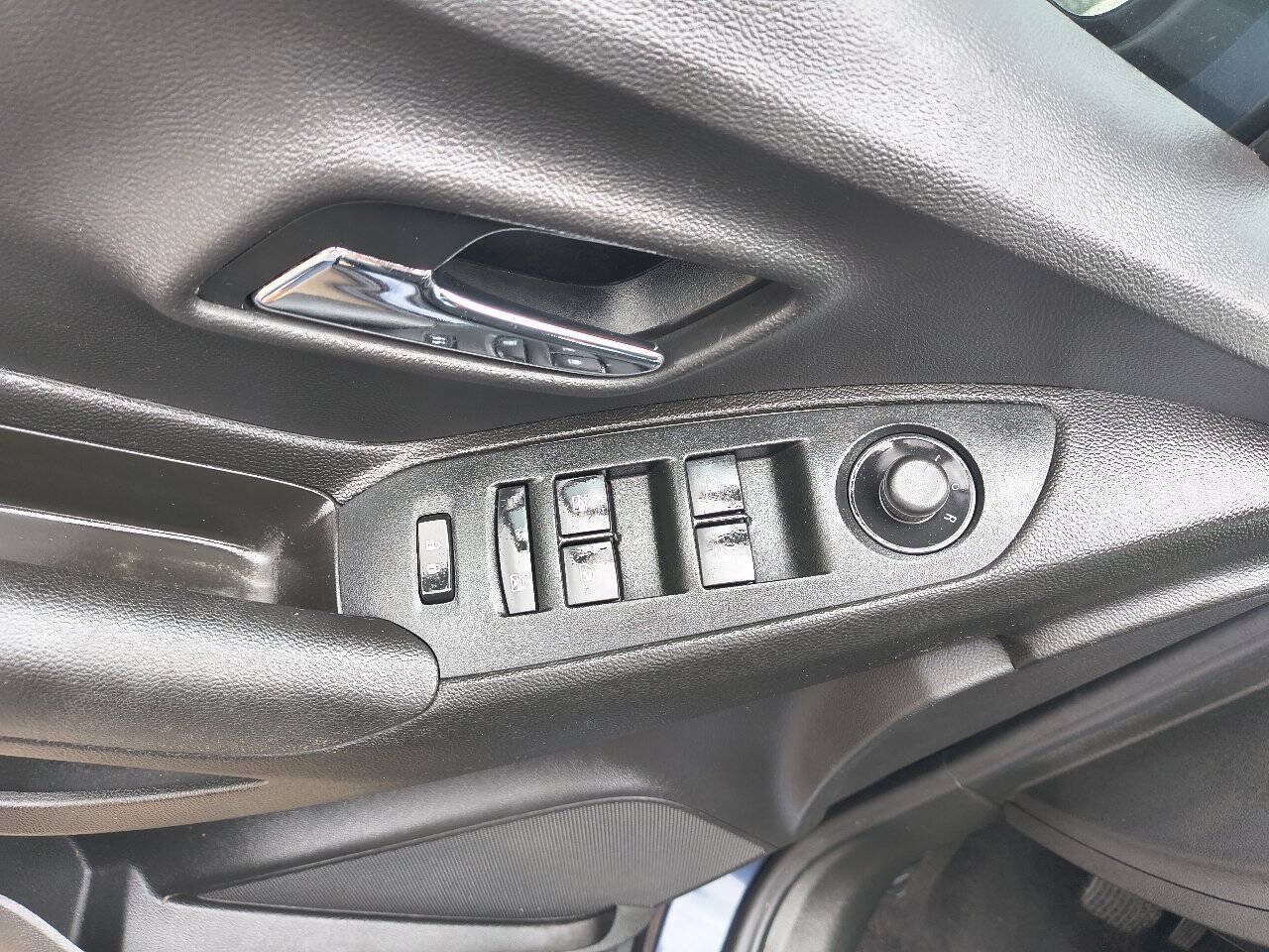 Used 2019 Chevrolet Trax LS FWD image 20