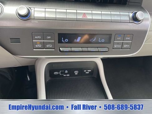 Used 2024 Hyundai Kona SEL AWD/4WD image 23
