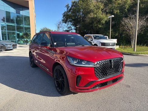 Used 2025 Lincoln Aviator Reserve w/ Jet Appearance Package image 8