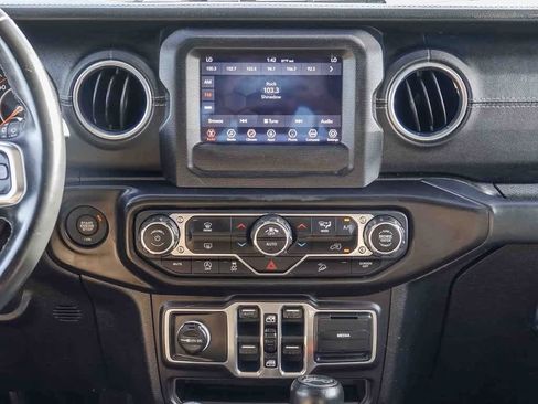 Certified 2018 Jeep Wrangler Unlimited Sahara w/ Dual Top Group image 12