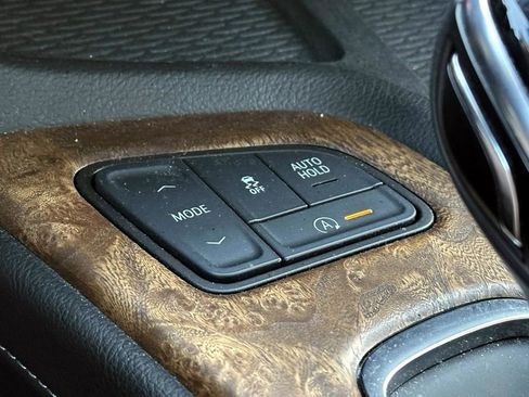 Used 2023 Cadillac CT5 Luxury image 32