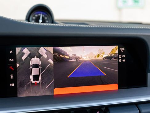 Used 2024 Porsche 911 Carrera 4S w/ Sport Package image 35