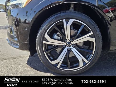 Used 2023 Volvo XC60 B5 Ultimate w/ Protection Package Premier FWD image 10
