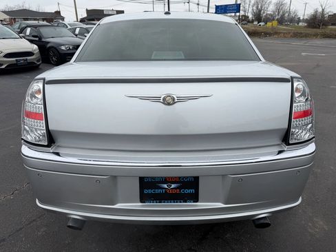 Used 2006 Chrysler 300 SRT8 w/ SRT Option Group II image 4