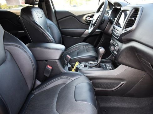 Used 2022 Jeep Cherokee Latitude Lux image 31