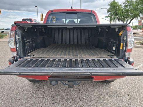Used 2015 Toyota Tacoma PreRunner w/ TRD Sport Package RWD image 20