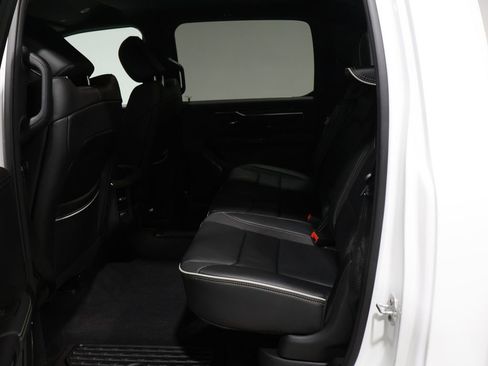 Used 2025 RAM 1500 Limited image 19