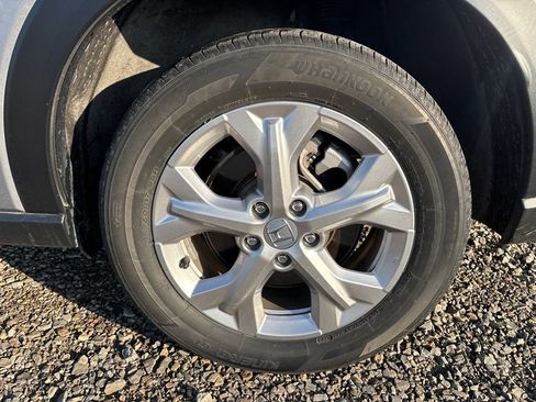 Used 2024 Honda HR-V LX image 5