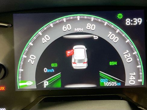 Used 2020 Toyota RAV4 Limited w/ Limited Grade Weather Package FWD image 23