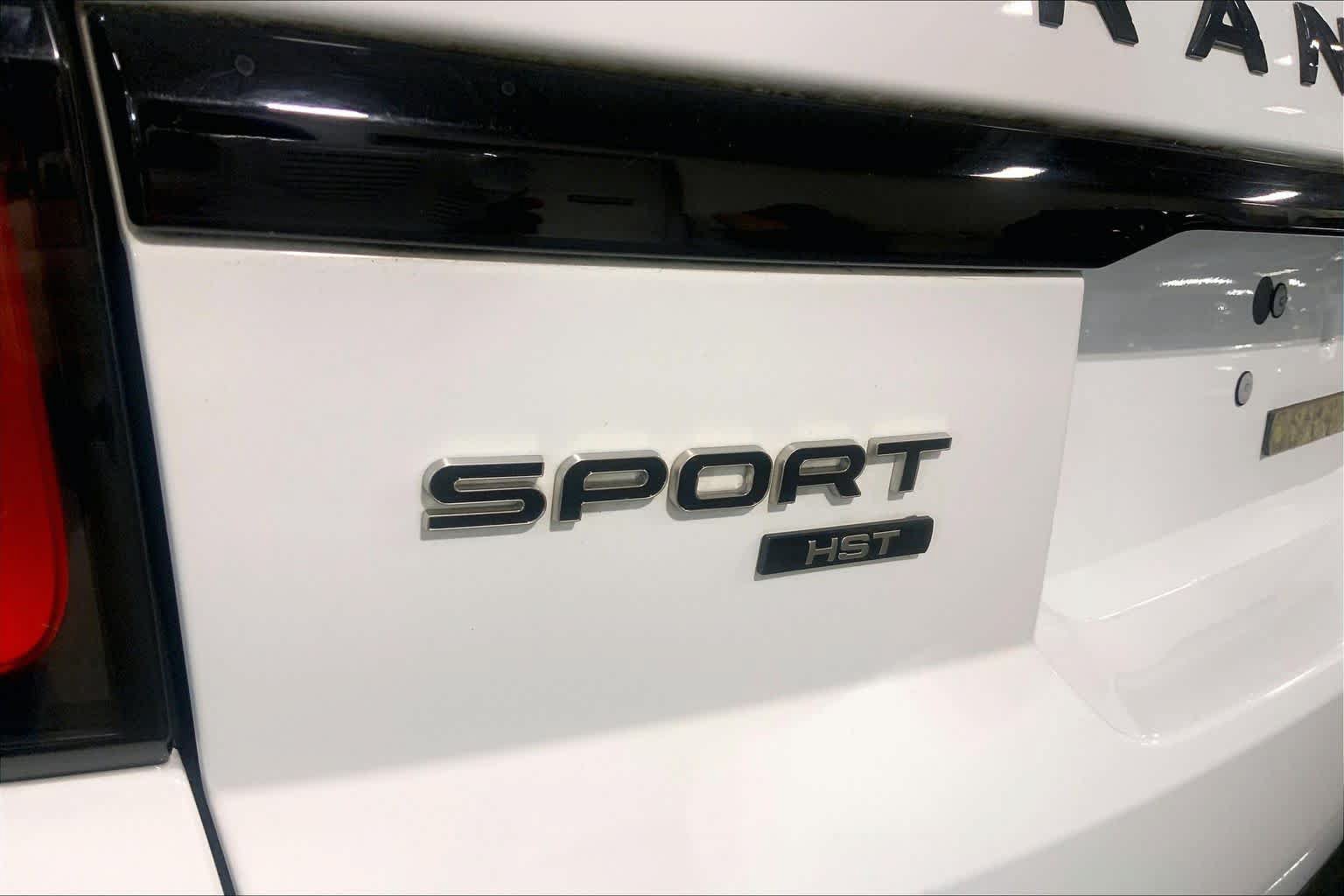 Used 2021 Land Rover Range Rover Sport HST AWD/4WD image 31