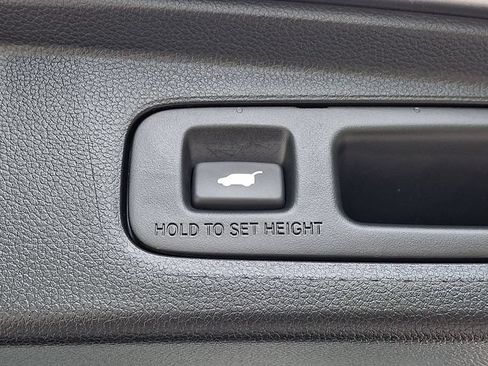 Used 2024 Honda CR-V EX-L image 30