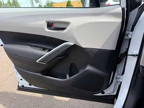 New 2026 Toyota Corolla Cross LE AWD/4WD image 17