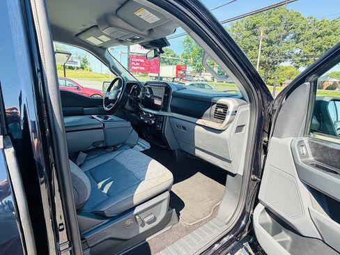 Used 2021 Ford F150 XLT w/ Equipment Group 302A High AWD/4WD image 10