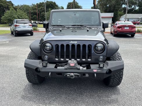 Used 2014 Jeep Wrangler Unlimited Sport w/ Quick Order Package 24S AWD/4WD image 8