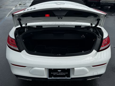 Used 2020 Mercedes-Benz C 300 Cabriolet image 11