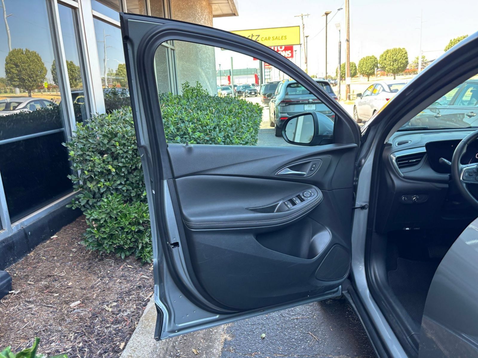 Used 2026 Buick Encore GX Preferred FWD image 18