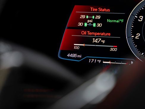 Used 2023 Chevrolet Corvette Stingray Premium Conv w/ Z51 Performance Package RWD image 42