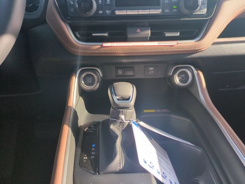 Certified 2026 Toyota Grand Highlander AWD image 11