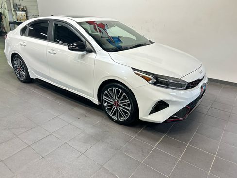 Used 2024 Kia Forte GT FWD image 2
