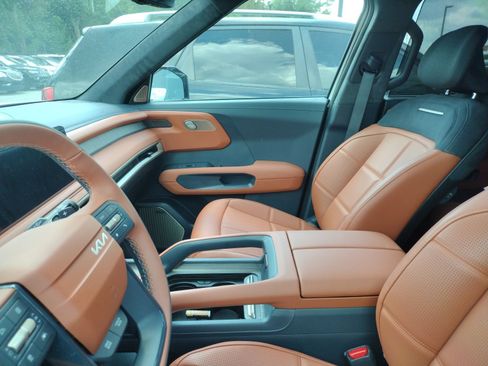 Used 2027 Kia Telluride SX Prestige w/ Towing Package AWD/4WD image 6