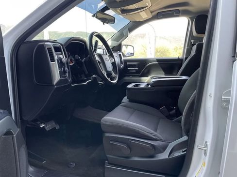 Used 2018 Chevrolet Silverado 1500 LT image 11