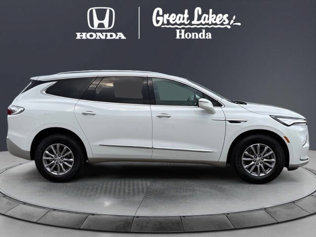 Used 2024 Buick Enclave Essence w/ Trailering Package, 5000 lbs. AWD/4WD image 7