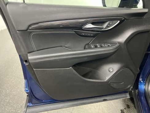 Certified 2022 Buick Envision Essence w/ Safety Package FWD image 21