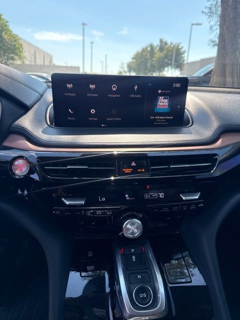 Used 2022 Acura MDX w/ Technology Package FWD image 12