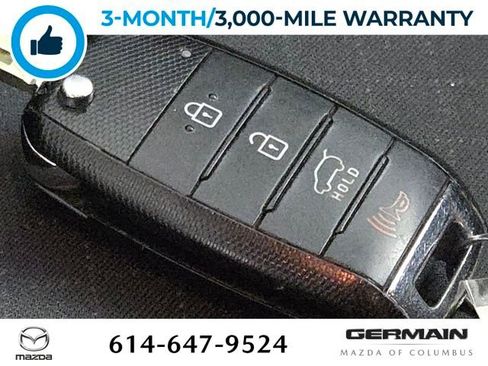 Used 2019 Kia Sorento LX image 32