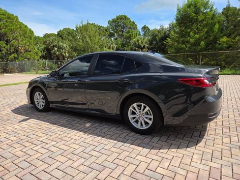 Used 2026 Toyota Camry LE FWD image 9