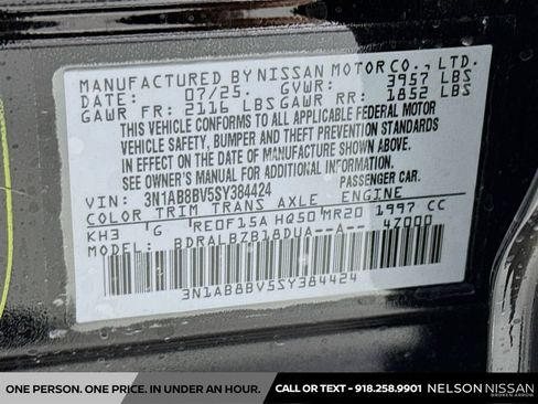 Certified 2025 Nissan Sentra S FWD image 29