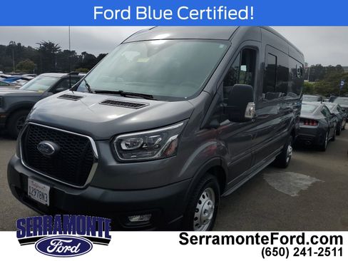 Used 2022 Ford Transit 250 Medium Roof AWD image 3