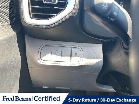 Certified 2026 Hyundai Venue SEL FWD image 22