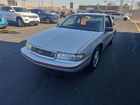 Used 1990 Chevrolet Lumina Euro image 6