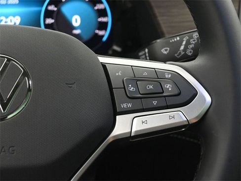 New 2025 Volkswagen Atlas SEL Premium R-Line image 23