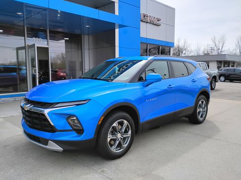 Used 2024 Chevrolet Blazer LT w/ Convenience Package FWD image 29