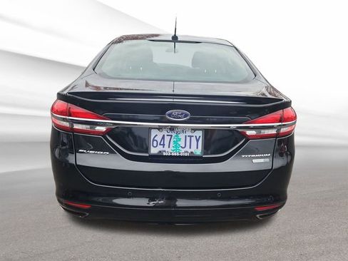 Used 2017 Ford Fusion Titanium image 4
